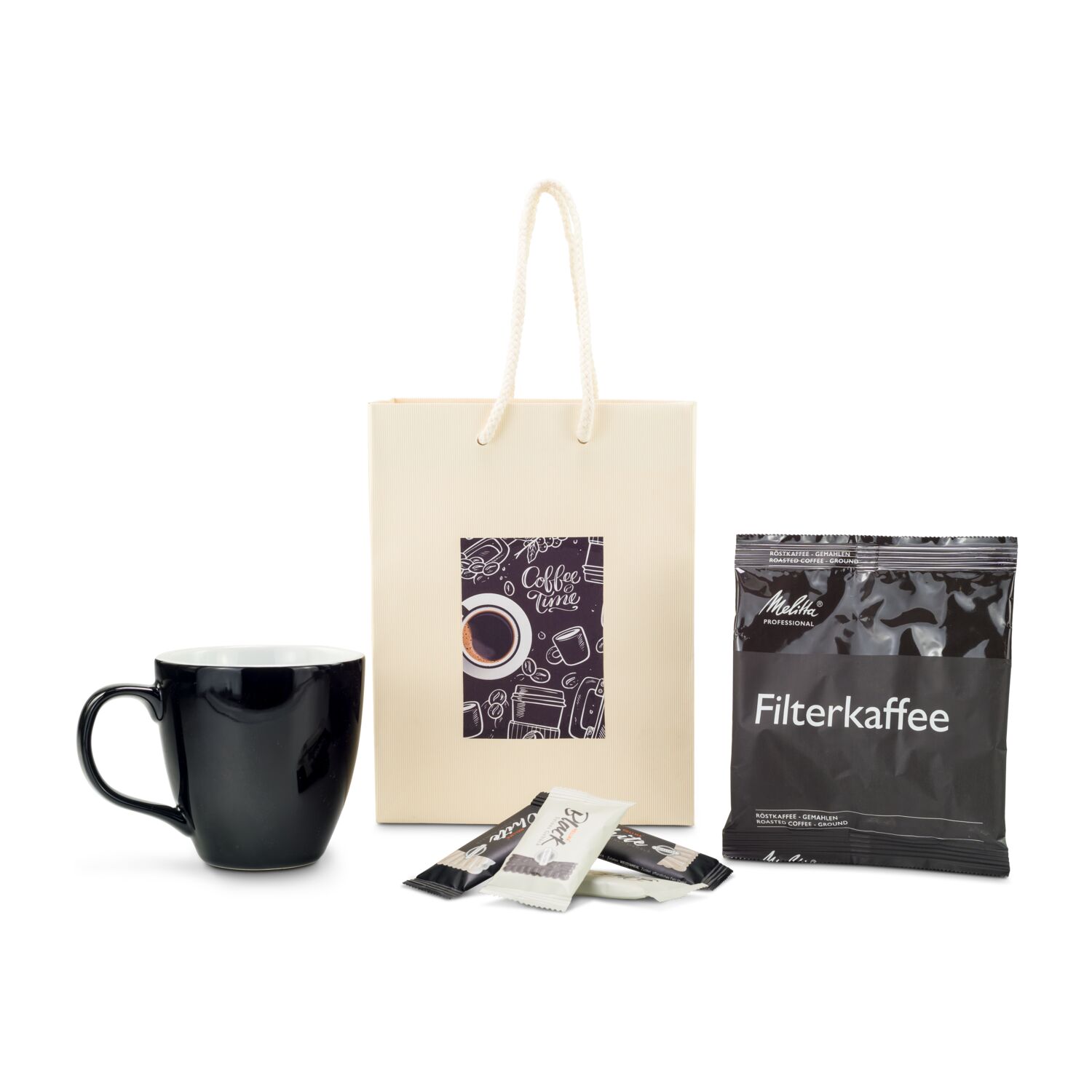 Sie erhalten eine schwarz-weiße Tasse, 1 Päckchen Melitta Röstkaffee und 4 Gebäckstücke verpackt in einer cremefarbenen Tüte mit „Coffee Time“-Sticker.