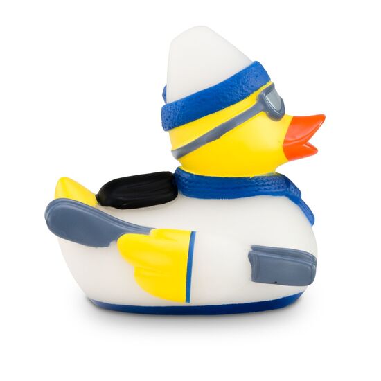 gelbe Werbeente Timo Tiefschnee mit weißem Skianzug, Mütze, Skibrille, Schal und Rucksack, Größe: ca. 8 cm. Inklusive Quietschventil